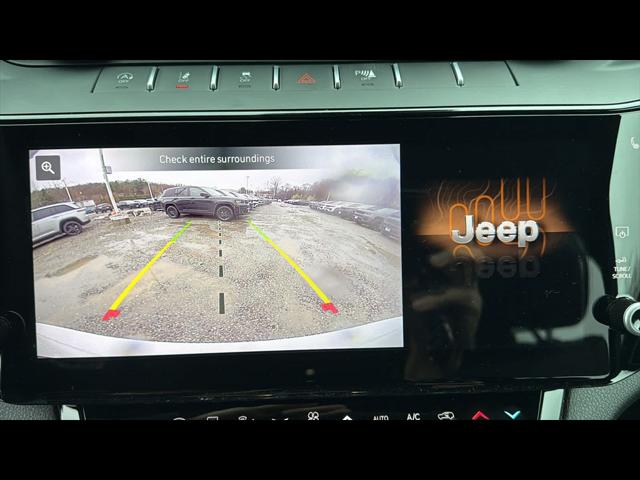 2026 Jeep Grand Cherokee Altitude 4x4