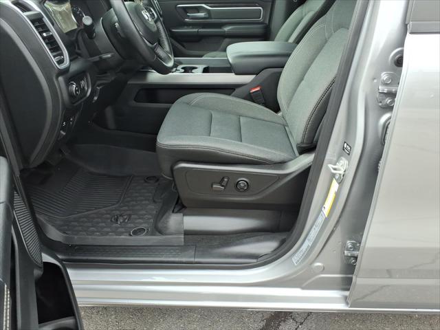 2021 Ram 1500 Big Horn Quad Cab 4x4 6'4" Box