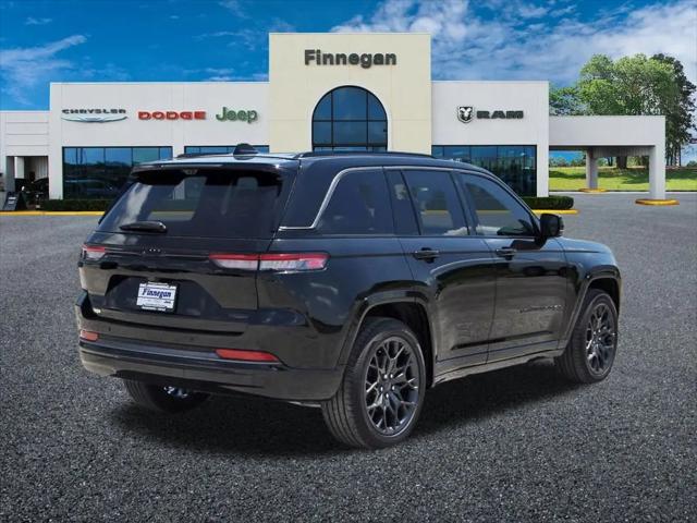 2026 Jeep Grand Cherokee Summit 4x4