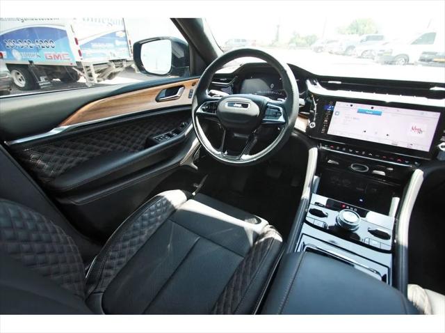 2026 Jeep Grand Cherokee Summit 4x4