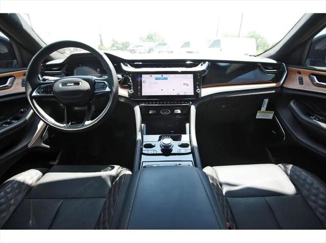 2026 Jeep Grand Cherokee Summit 4x4