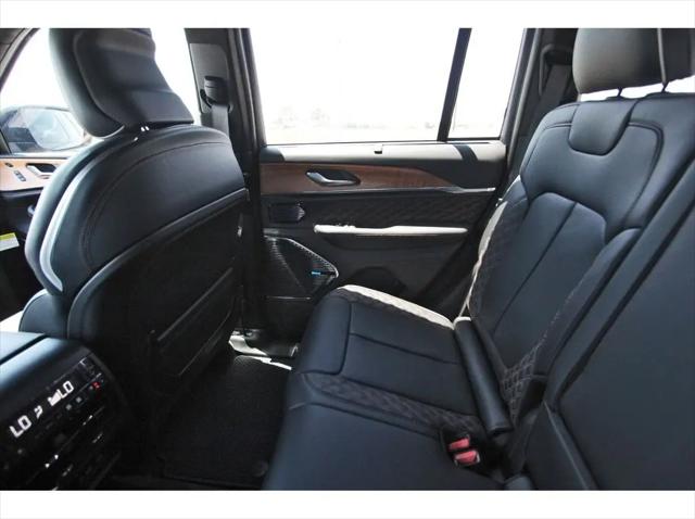 2026 Jeep Grand Cherokee Summit 4x4