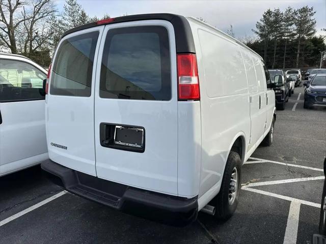 2025 Chevrolet Express Cargo Van RWD 2500 Regular Wheelbase WT