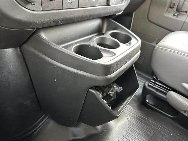 2025 Chevrolet Express Cargo Van RWD 2500 Regular Wheelbase WT