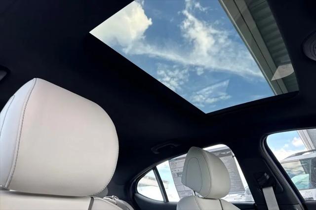 2026 Genesis G70 3.3T RWD Sport Prestige