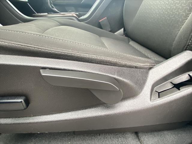 2022 GMC Canyon 4WD Crew Cab Short Box Elevation