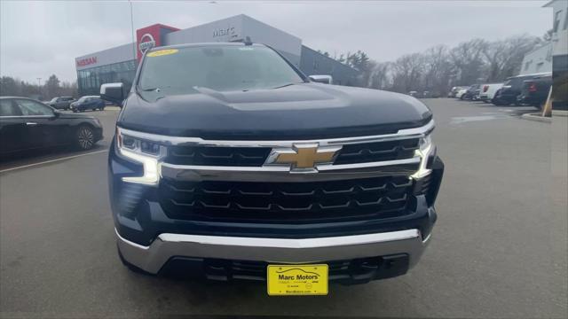 2022 Chevrolet Silverado 1500 4WD Crew Cab Standard Bed LT