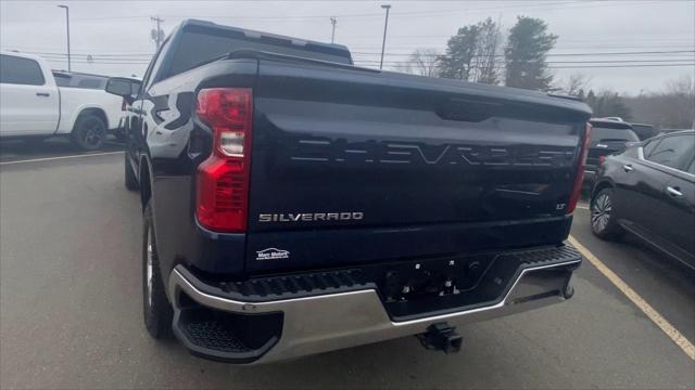 2022 Chevrolet Silverado 1500 4WD Crew Cab Standard Bed LT