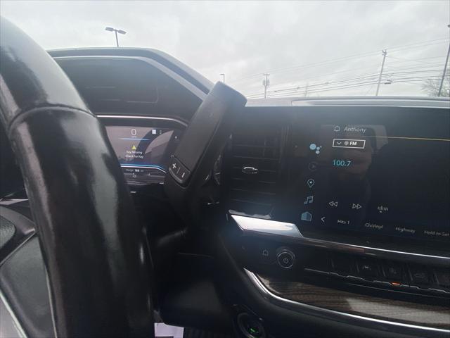 2022 Chevrolet Silverado 1500 4WD Crew Cab Standard Bed LT