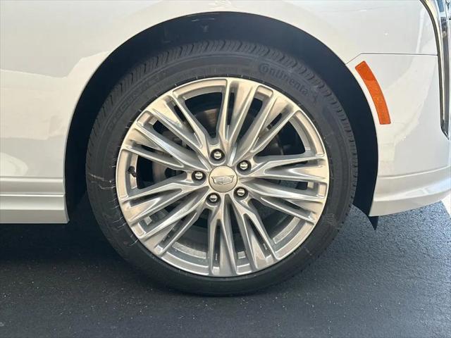 2026 Cadillac CT4 Premium Luxury RWD
