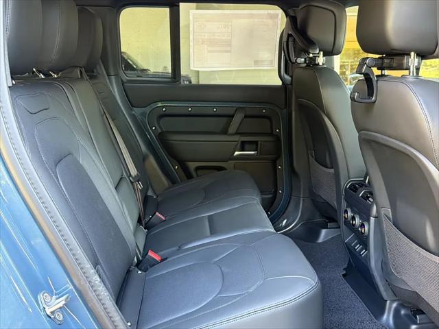2026 Land Rover Defender P400 X-Dynamic SE