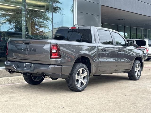 2026 RAM Ram 1500 RAM 1500 EXPRESS CREW CAB 4X2 57 BOX