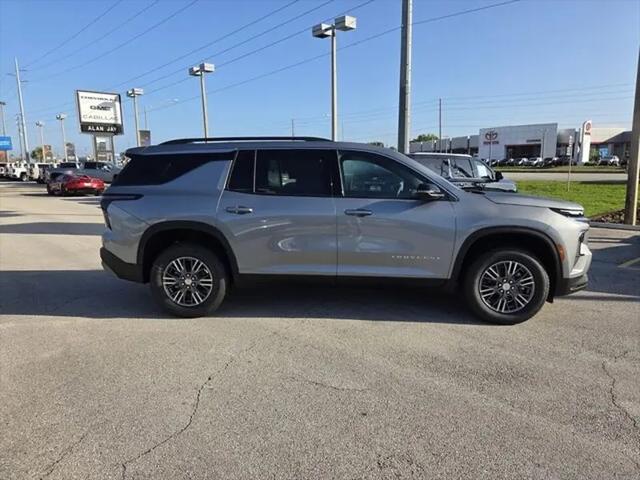 2026 Chevrolet Traverse FWD LT