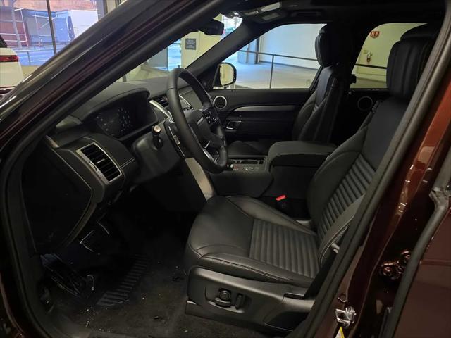 2026 Land Rover Discovery Gemini Edition