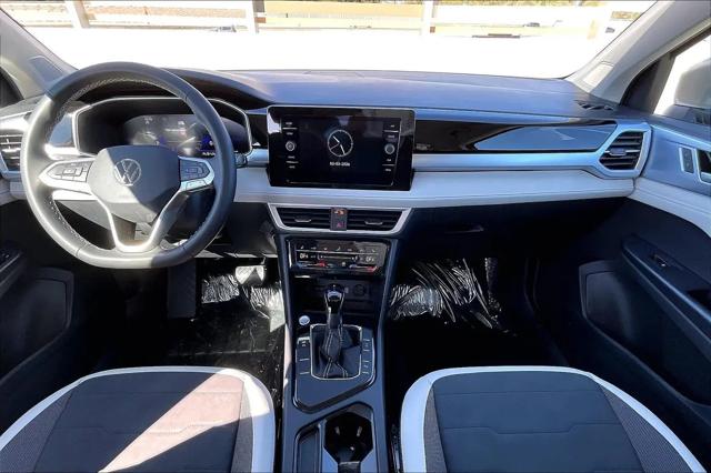 2026 Volkswagen Taos SE