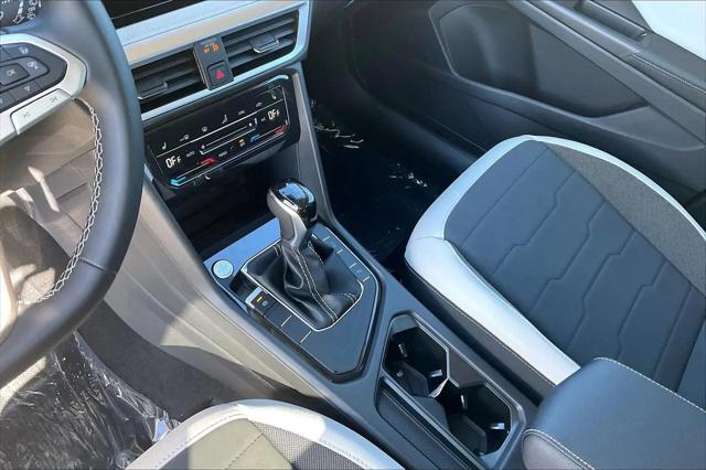 2026 Volkswagen Taos SE