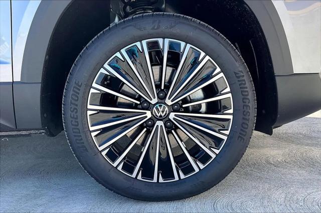 2026 Volkswagen Taos SE