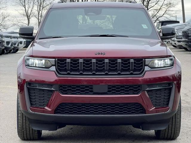 2026 Jeep Grand Cherokee Altitude 4x4