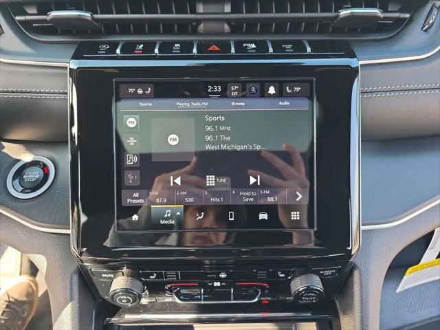 2026 Jeep Grand Cherokee Altitude 4x4