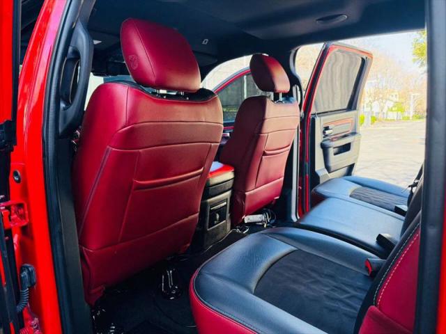 2017 Ram 1500 Rebel Crew Cab 4x4 5'7" Box