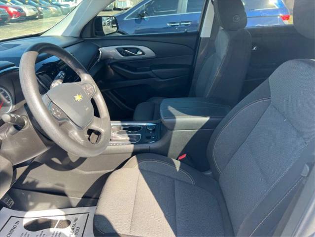 2020 Chevrolet Traverse FWD LS