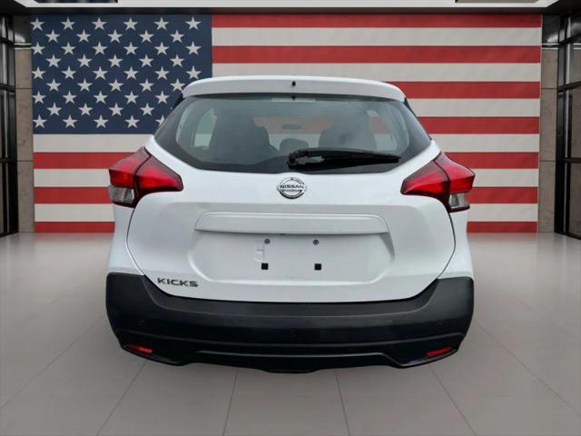 2018 Nissan Kicks S