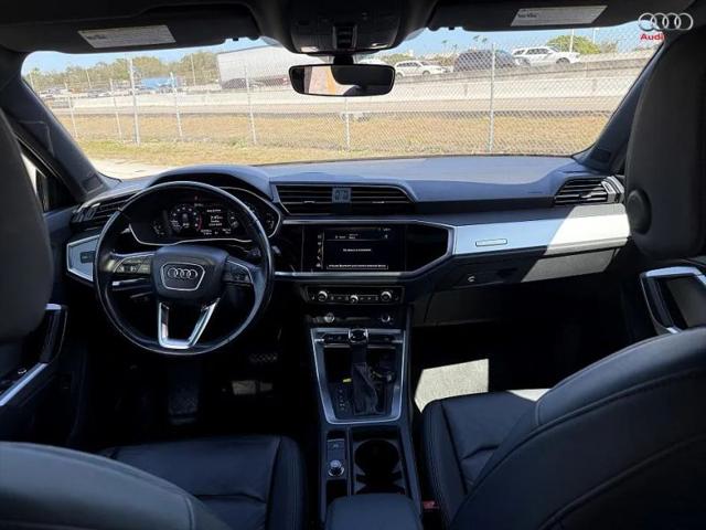 2020 Audi Q3 Premium 45 TFSI quattro Tiptronic
