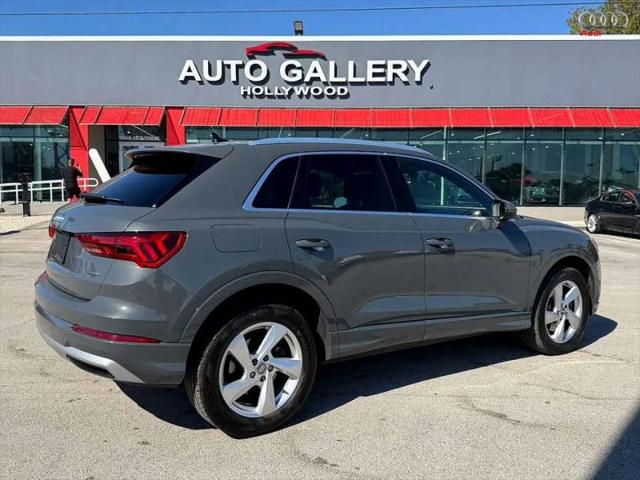 2020 Audi Q3 Premium 45 TFSI quattro Tiptronic