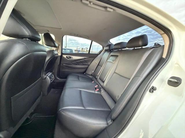 2020 INFINITI Q50 LUXE
