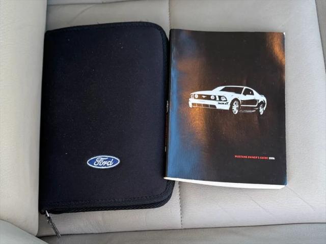 2006 Ford Mustang V6