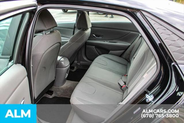 2025 Hyundai Elantra SEL Sport
