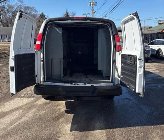 2021 Chevrolet Express Cargo Van RWD 2500 Extended Wheelbase WT