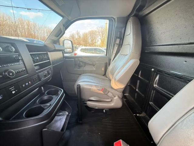 2021 Chevrolet Express Cargo Van RWD 2500 Extended Wheelbase WT