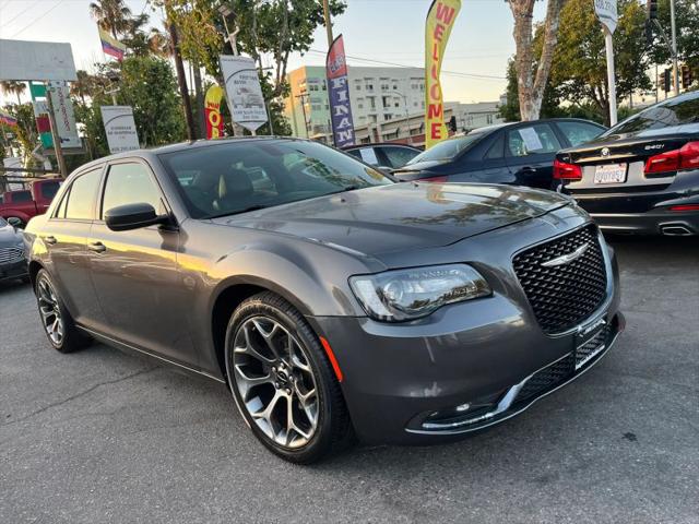 2016 Chrysler 300 S
