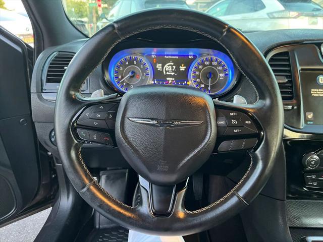 2016 Chrysler 300 S