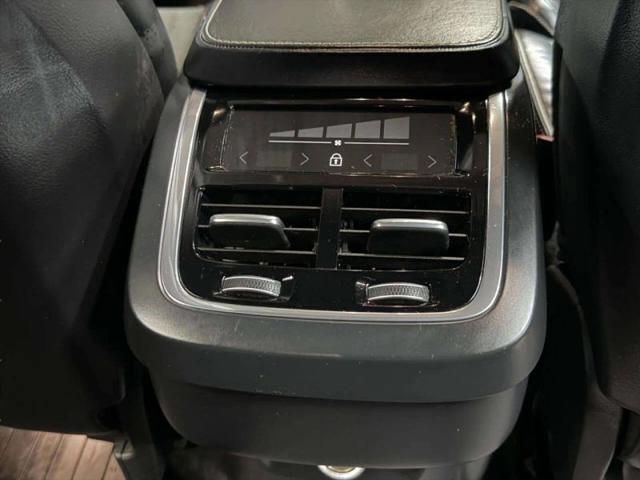 2019 Volvo XC90 T6 R-Design