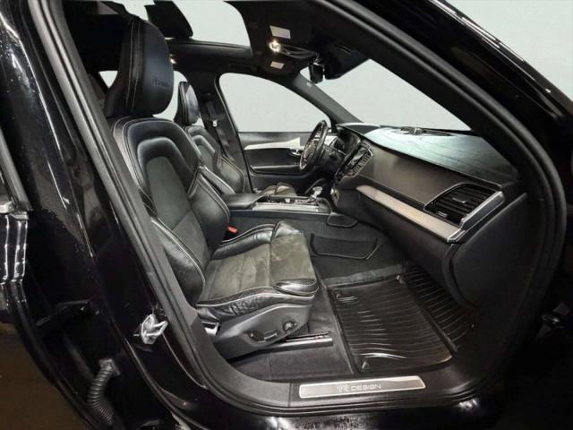 2019 Volvo XC90 T6 R-Design