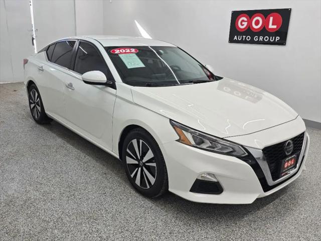 2022 Nissan Altima SV FWD