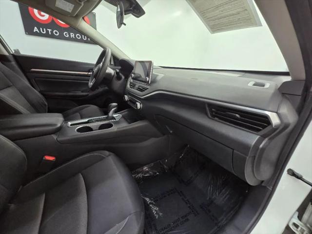 2022 Nissan Altima SV FWD