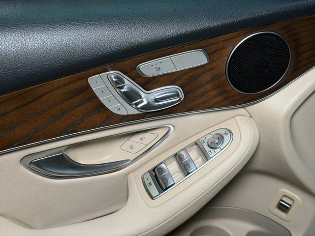 2019 Mercedes-Benz GLC 300