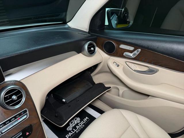 2019 Mercedes-Benz GLC 300