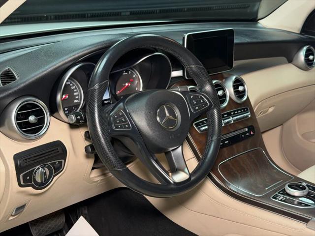 2019 Mercedes-Benz GLC 300