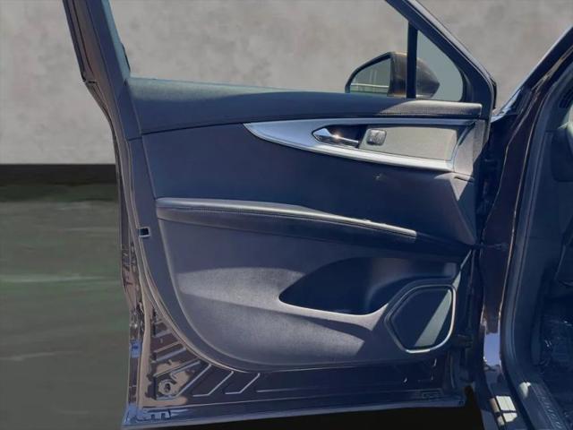 2020 Lincoln Nautilus Standard
