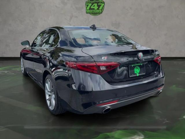 2017 Alfa Romeo Giulia AWD