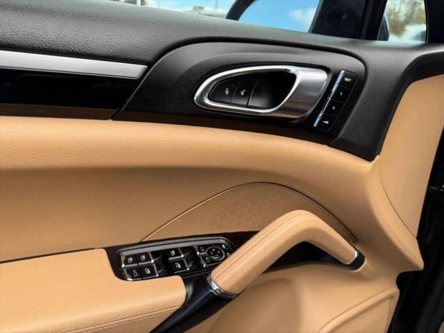 2016 Porsche Cayenne S