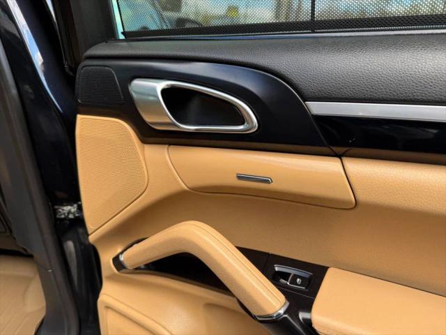 2016 Porsche Cayenne S