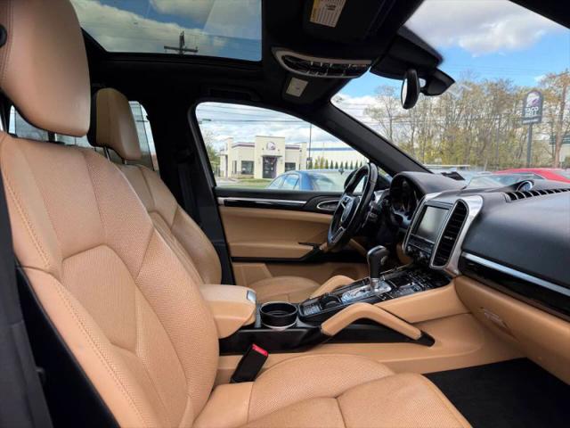 2016 Porsche Cayenne S
