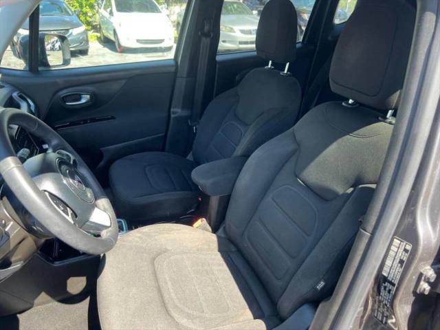2021 Jeep Renegade Latitude FWD