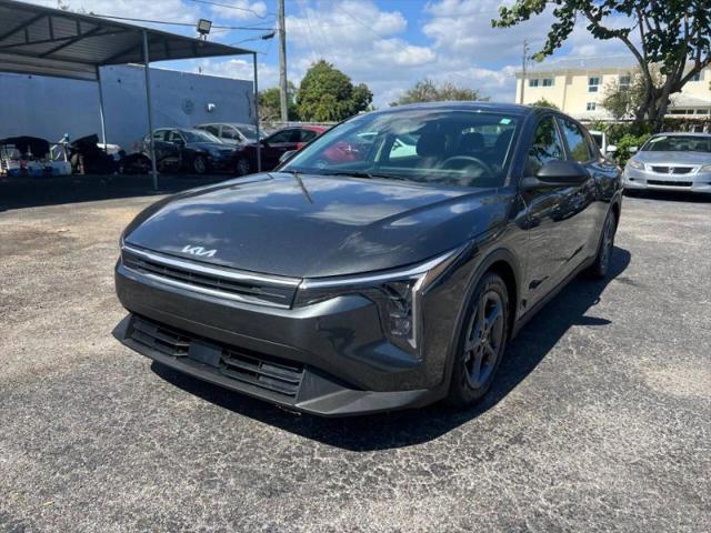 2025 Kia K4 LXS