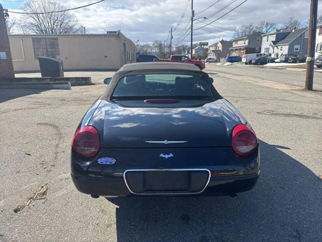 2002 Ford Thunderbird Base